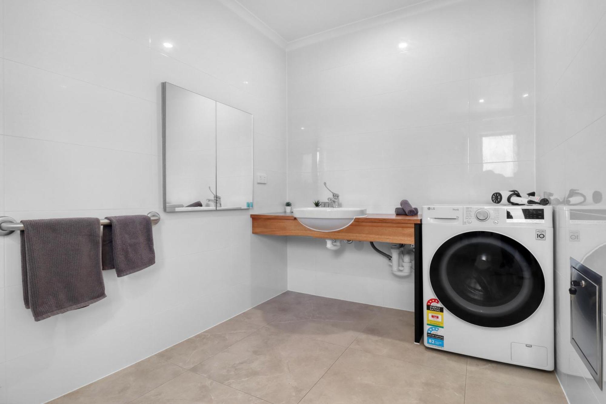 Hotel Recharge In Waurn Ponds Geelong Zewnętrze zdjęcie
